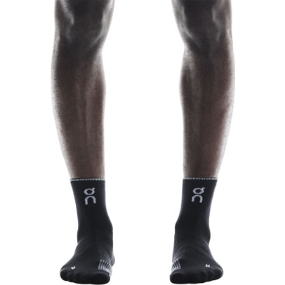 On Performance Run Halbhohe Socken