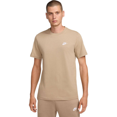 Nike Sportswear Club Tee