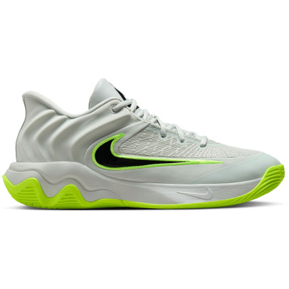 Nike Giannis Immortality 4