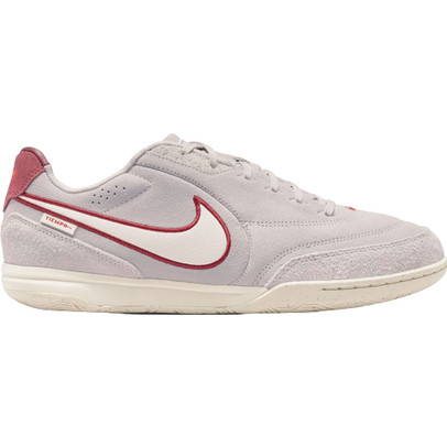 Nike Tiempo Street Gato