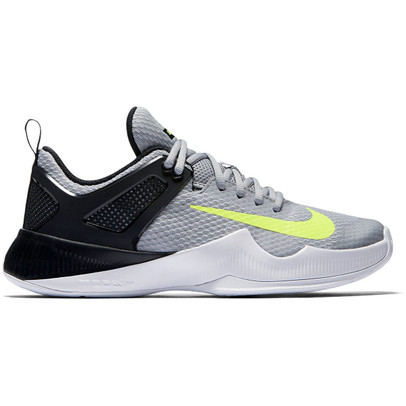chaussure volley ball nike كريم واقي الشمس