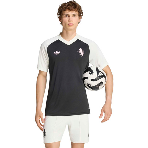 adidas Juventus Pre-Match Shirt 2026/2027 - PassaSports.com