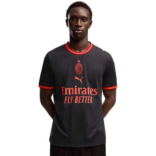 AC Milan ユニフォーム 8番  401768_1.jpg?v=c24f0fbb890b7679