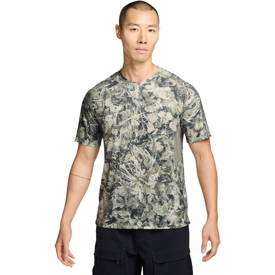 Dri-FIT ACG Solar Chase T-shirt