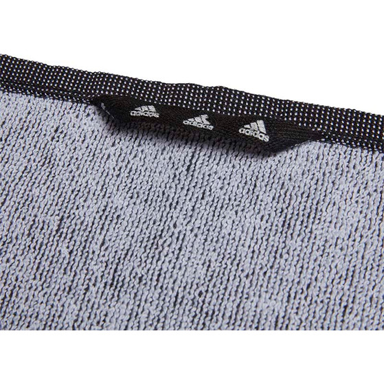 adidas Handtuch groß