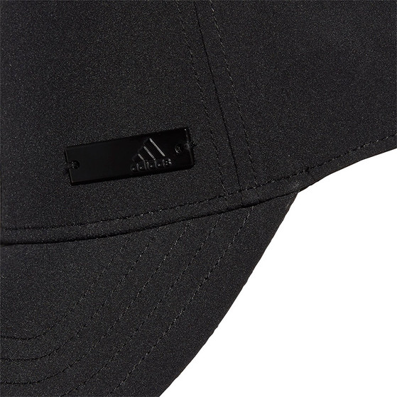 adidas Lightweight Metal Badge Cap Zwart