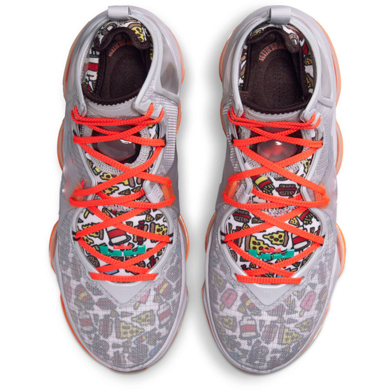 Nike LeBron 19
