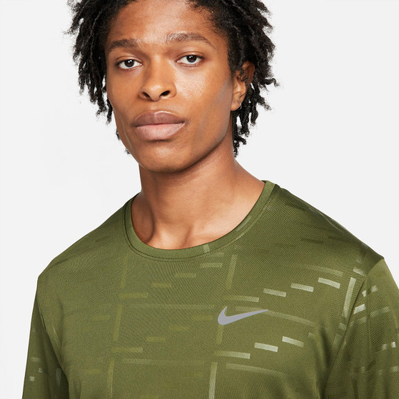 Nike Dri-FIT UV Run Division Miler Men