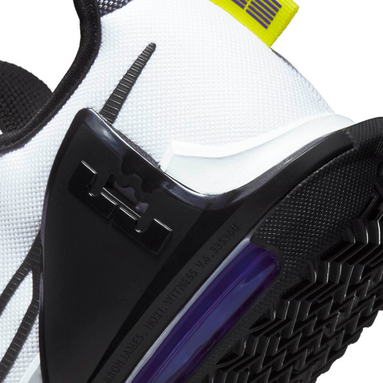 Nike LeBron Witness 6
