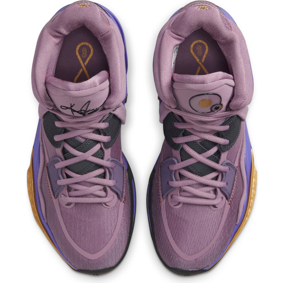 Nike Kyrie 8