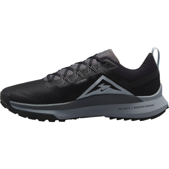 Nike Pegasus Trail 4 Herren