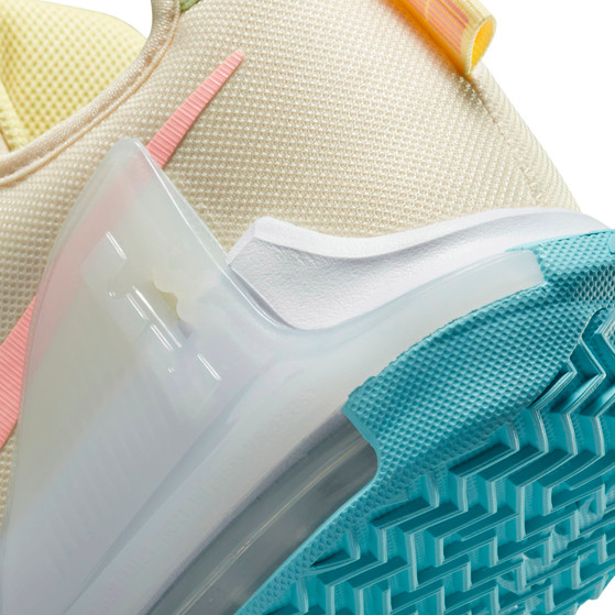 Nike LeBron Witness 6