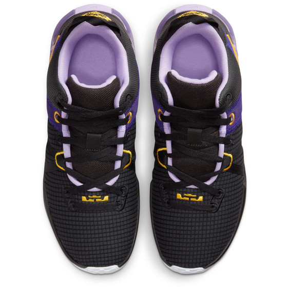 Nike LeBron Witness 7