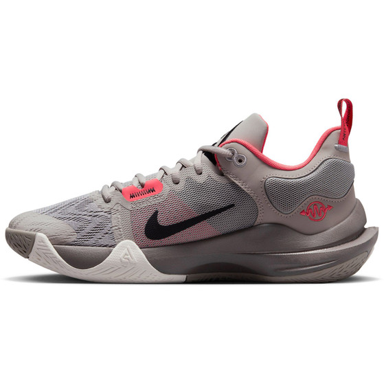 Nike Giannis Immortality 2