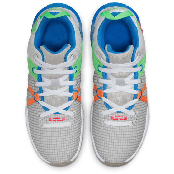 Nike LeBron Witness 7