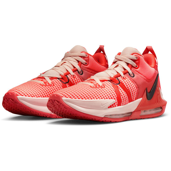 Nike LeBron Witness 7