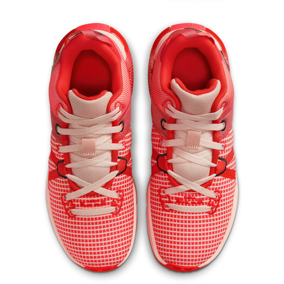 Nike LeBron Witness 7