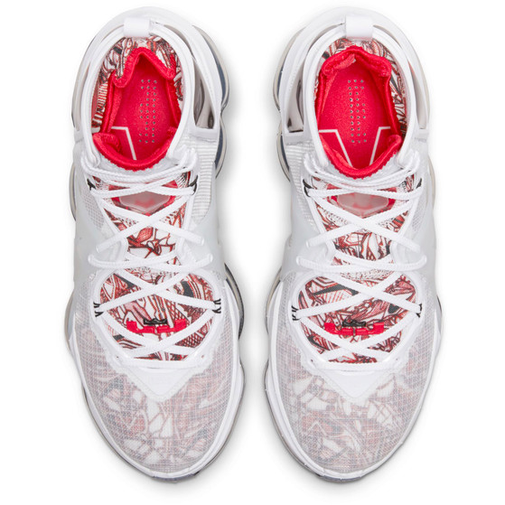 Nike LeBron 19