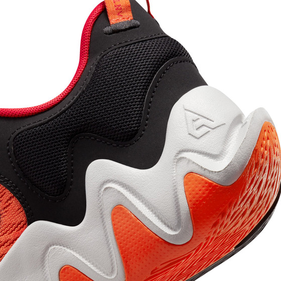 Nike Giannis Immortality 2