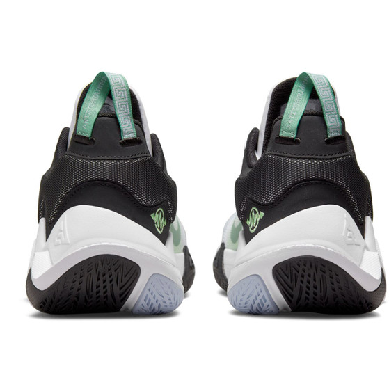 Nike Giannis Immortality 2