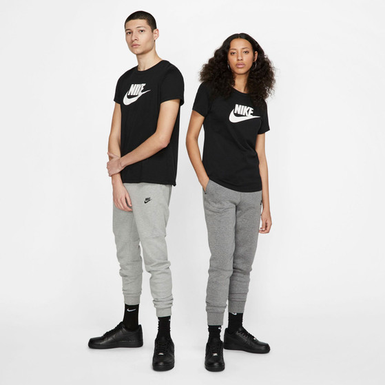 Nike Essential Shirt Damen