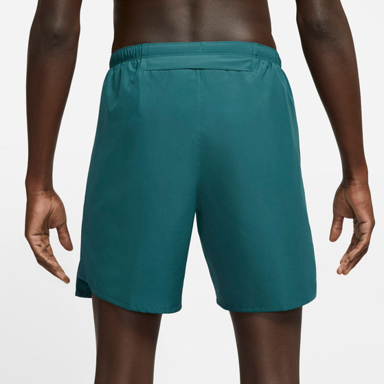 Nike Challenger RunDiv 7 Inch Short Herr