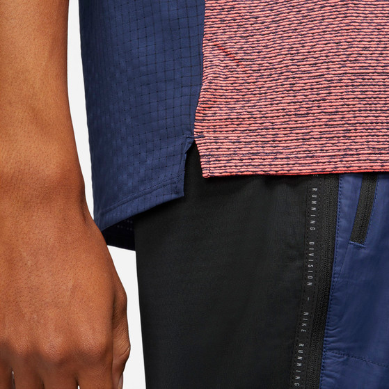 Nike Run Div. Pinnacle Shirt Herren