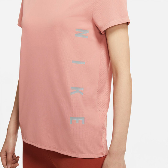 Nike Run Division Shirt Damen