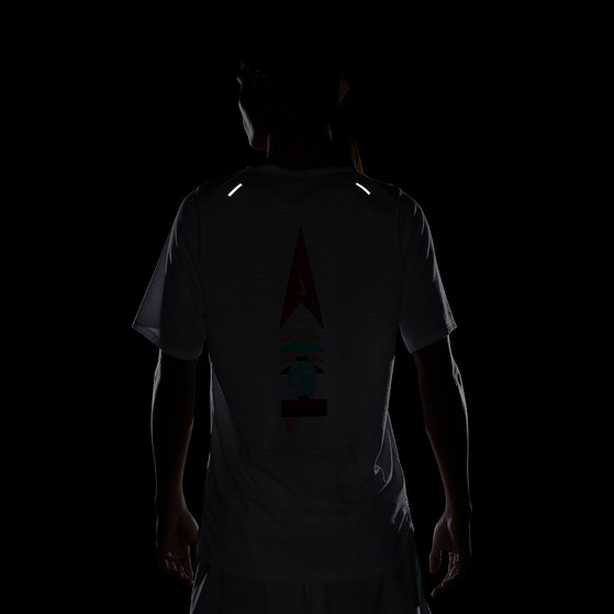 Nike Tokyo Rise 365 Short Sleeve Herren