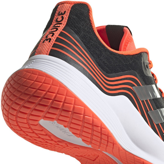 adidas Novaflight