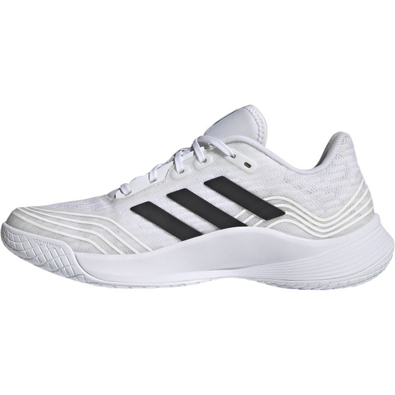 adidas Novaflight