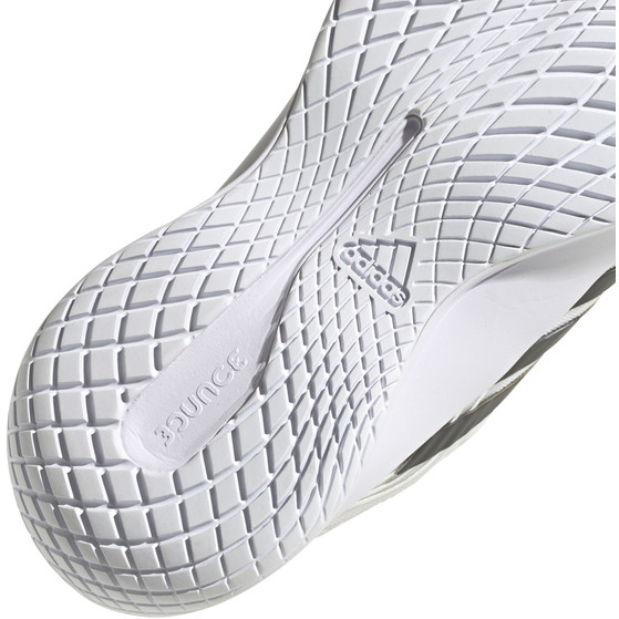 adidas Novaflight