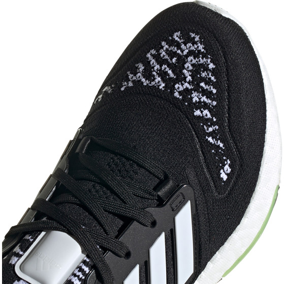 adidas UltraBoost 22 Women