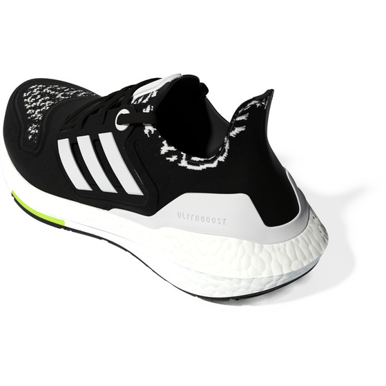 adidas UltraBoost 22 Women
