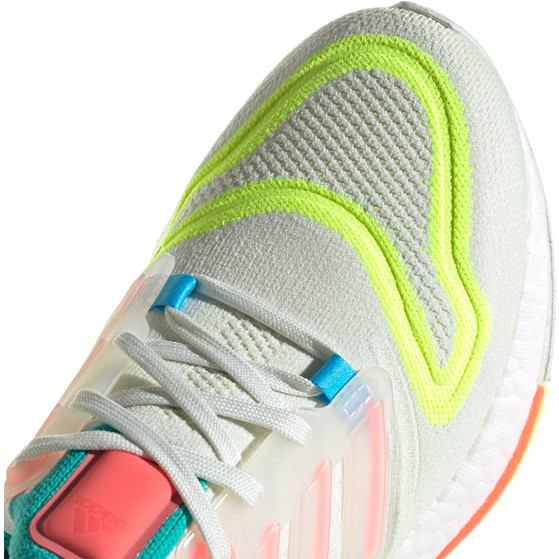adidas Ultraboost 22 Women