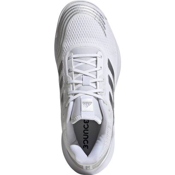 adidas Novaflight