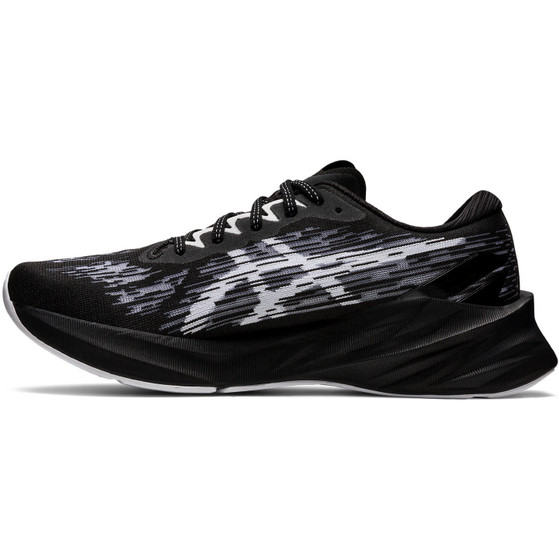 ASICS Novablast 3 Herren