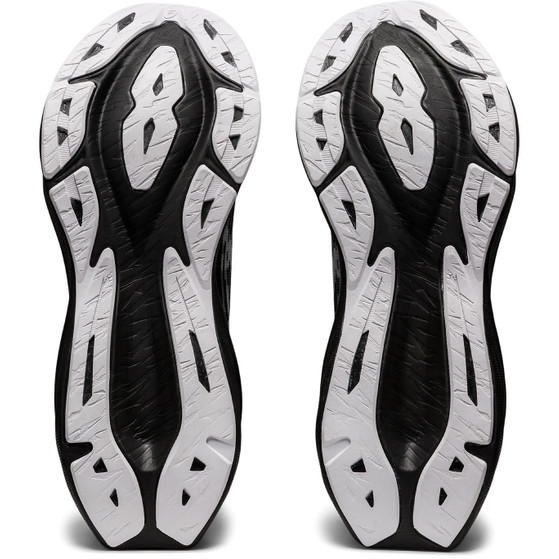 ASICS Novablast 3 Herren