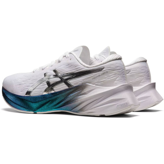 ASICS Novablast 3 Platinum Damen