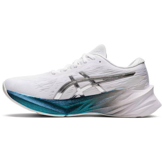 ASICS Novablast 3 Platinum Damen