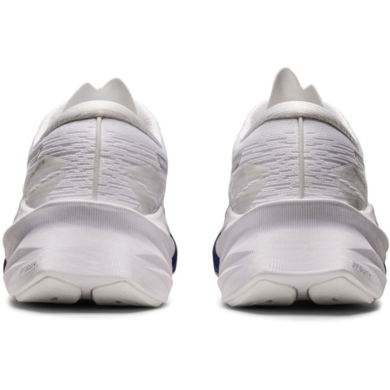 ASICS Novablast 3 Platinum Damen