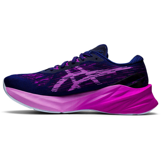 ASICS Novablast 3 Damen