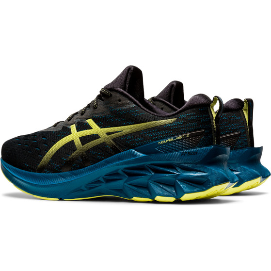 ASICS Novablast 2 Herren