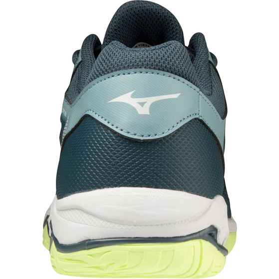 Mizuno Wave Phantom 2