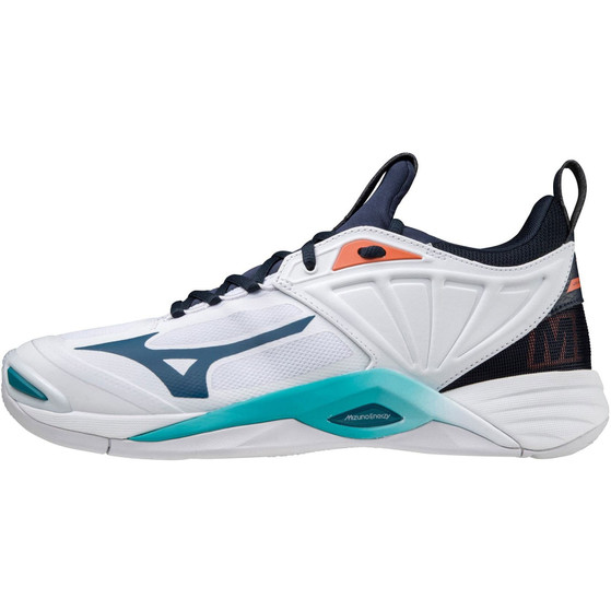 Mizuno Wave Momentum 2