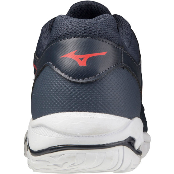 Mizuno Wave Phantom 2