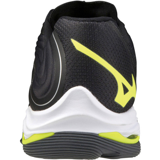 Mizuno Wave Lightning Z6