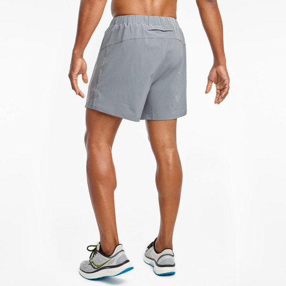 Saucony Outpace 5' Short Herren