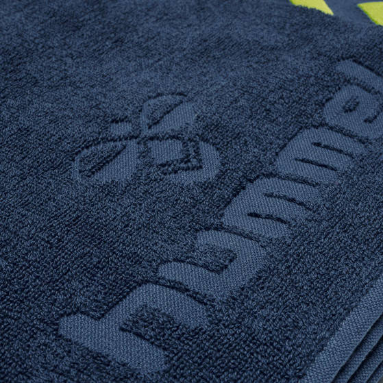Hummel Large Handdoek 160 x 70
