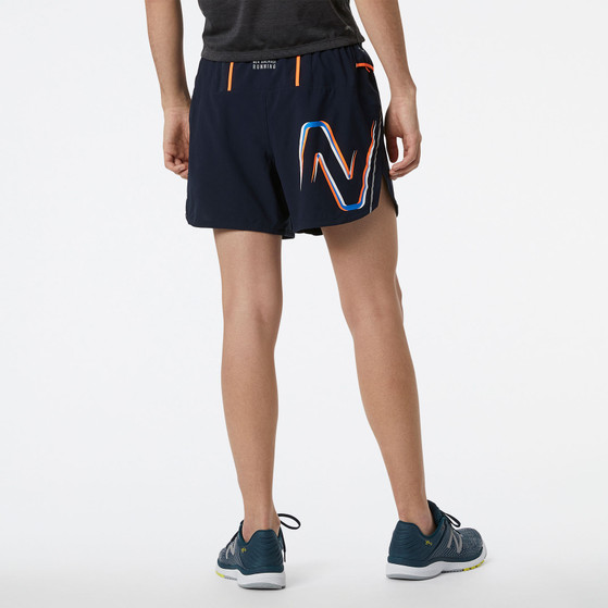 New Balance Graphic Run 5" Short Herren